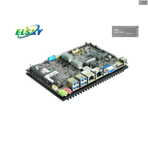 Intel Kabylake-R Industrie-Motherboard mit K&uuml;hlk&ouml;rper